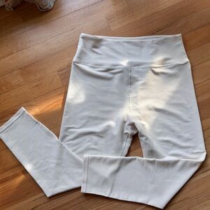 Sage Collective 3/4 leggings